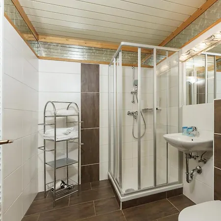 Kirchenwirt Otel Schladming