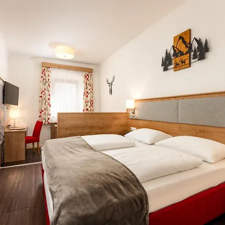 Kirchenwirt Hotel
